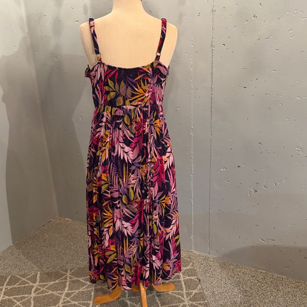 Torrid Purple and Pink Leaf Print Midi Dress - Picture 3 of 5